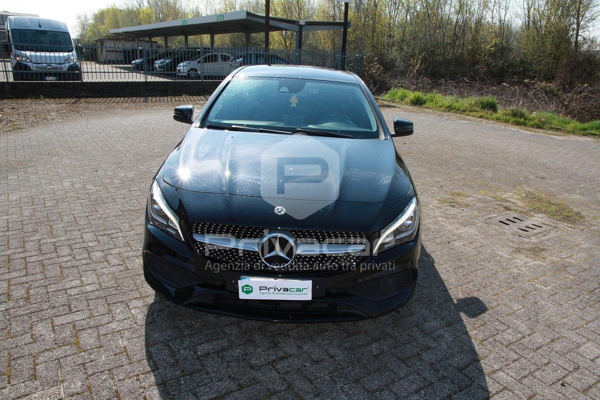 MERCEDES CLA 200 d Automatic Premium
