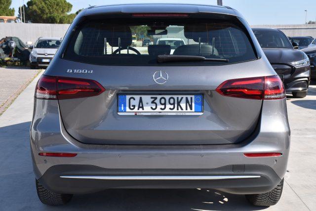 MERCEDES-BENZ B 180 d Business Extra *NAVIGATORE*