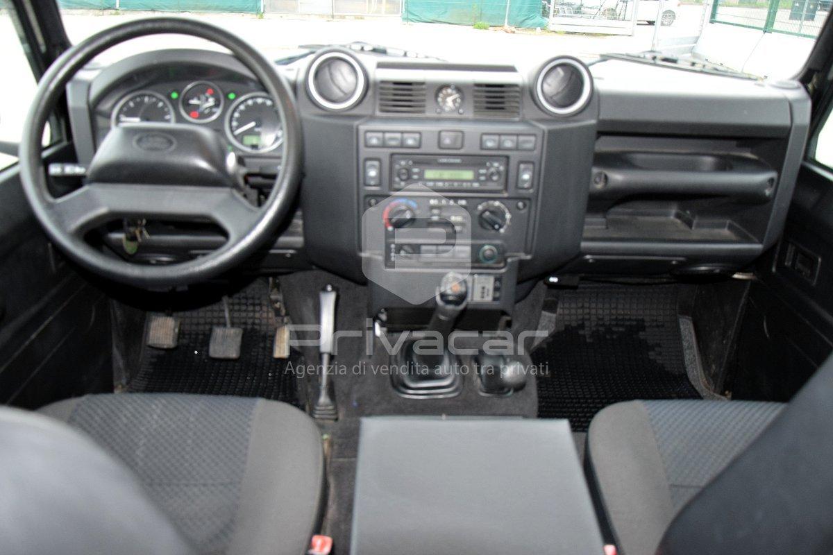LAND ROVER Defender 90 2.4 TD4 Station Wagon S