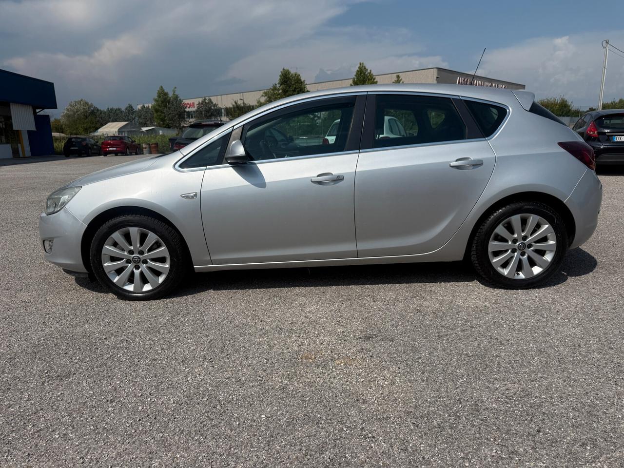 Opel Astra 1.7 CDTI 110CV 5 porte Cosmo