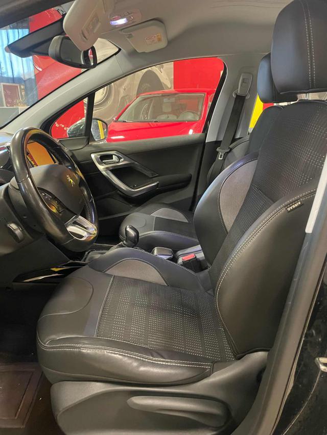 PEUGEOT 2008 PureTech Turbo 110CV Allure 45000km!/GRIP CONTROL