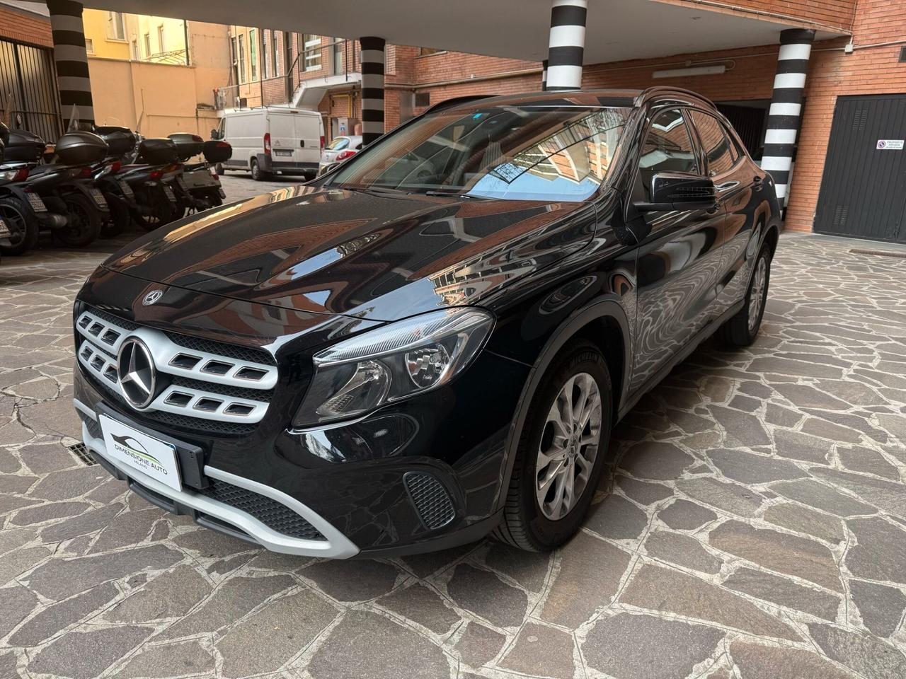 Mercedes-benz GLA 180 GLA 250 Executive