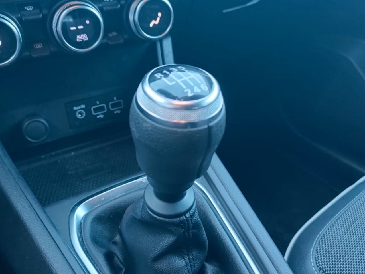 Renault Captur 1.0 TCe GPL Intens my21