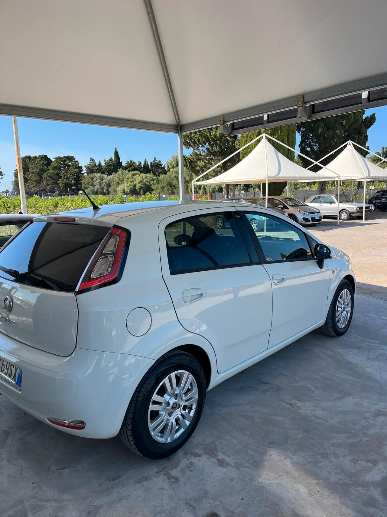 Fiat Punto 1.3 MJT II S&S 95 CV 5 porte Street