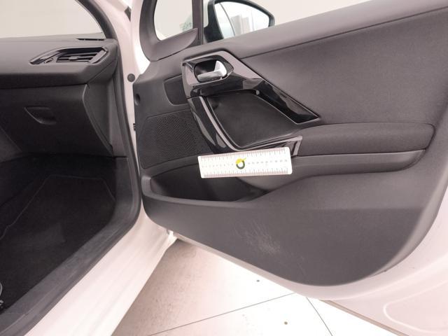 PEUGEOT 208 1.2 puretech Active s&s 82cv 5p neopatentati