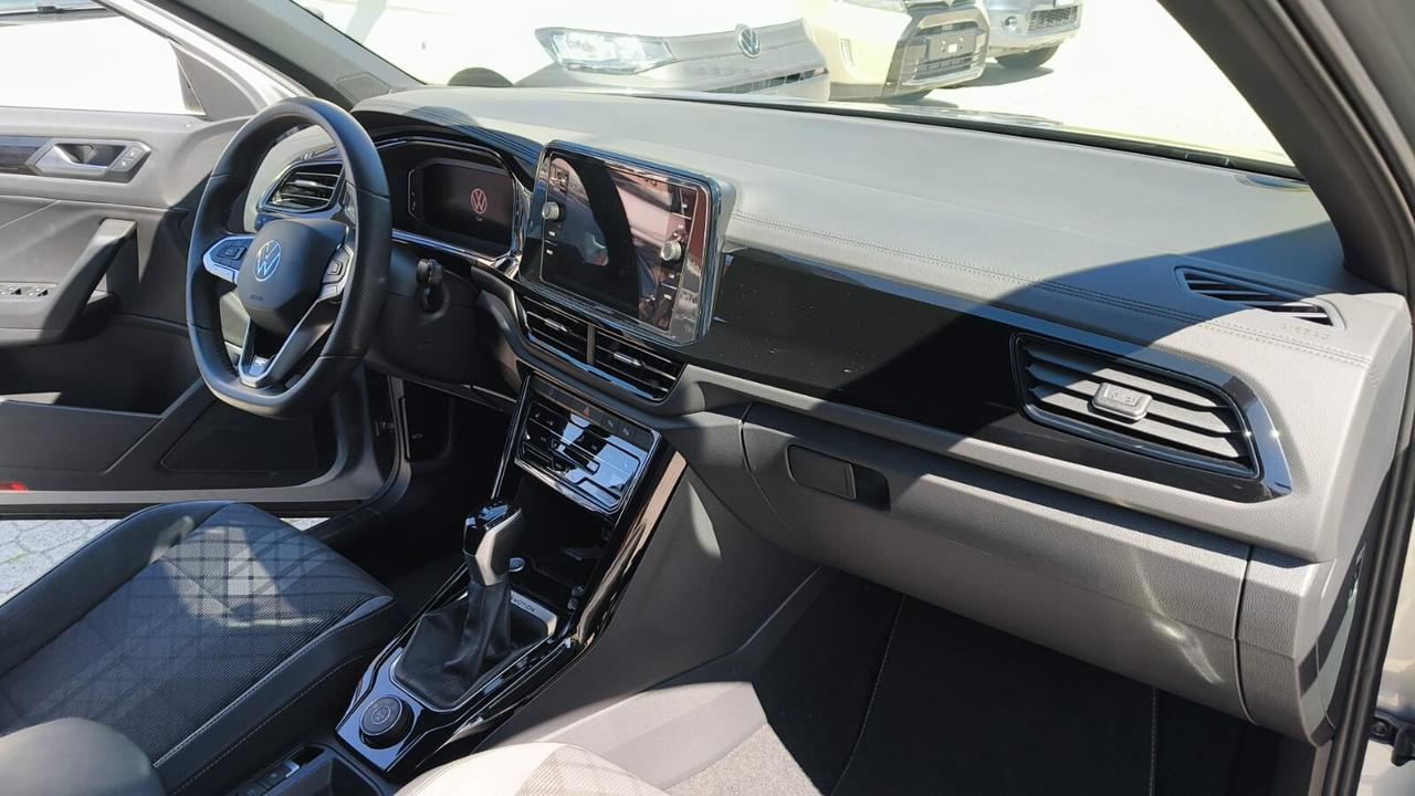 VOLKSWAGEN T-ROC 2.0 TDI 150CV 4MOTION R-LINE 4X4 4WD