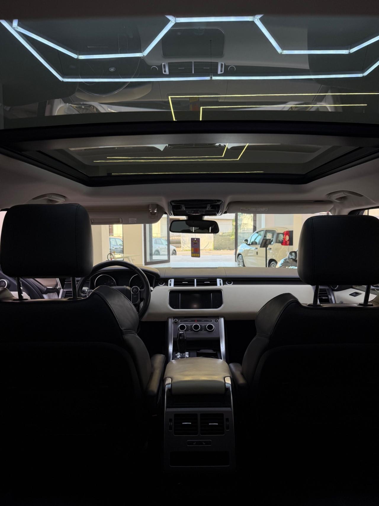 Land Rover Range Sport 3.0 TDV6 HSE Dynamic