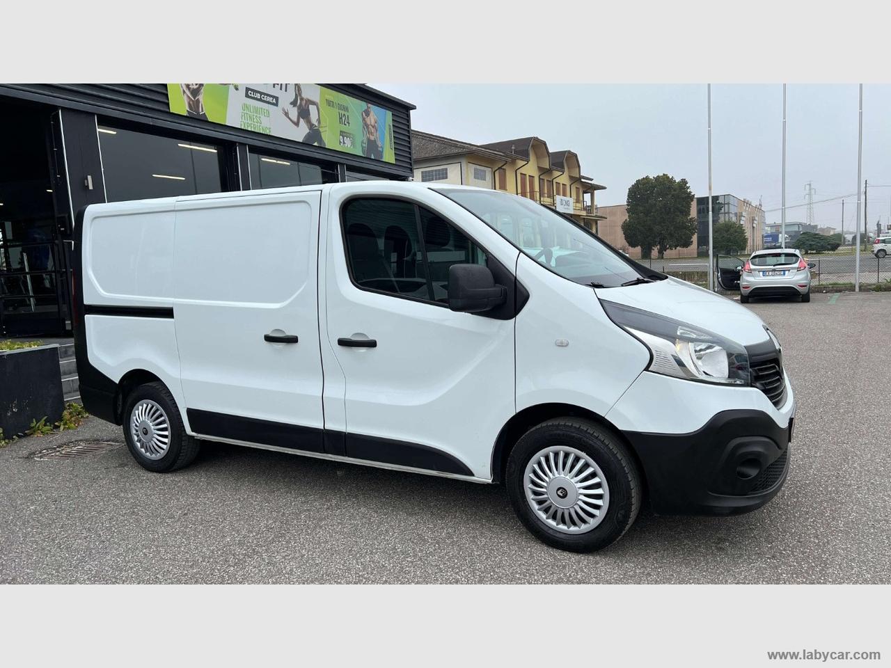 RENAULT Trafic T27 1.6dCi 120 Furgone Ice PORTA LAT DX-SX + I.V.A.