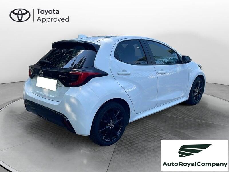 Toyota Yaris Hybrid Lounge MY22 IVA ESPOSTA