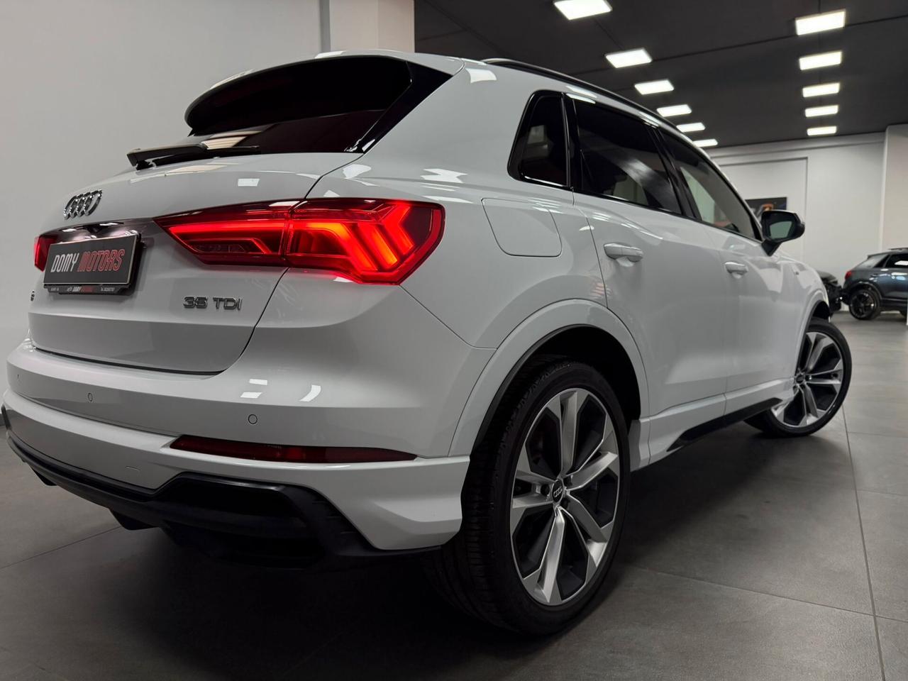 Audi Q3 SUV 35 TDI S-tronic S-line Edition