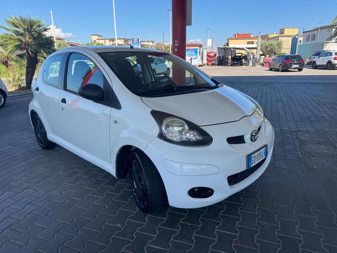 Toyota Aygo 1.0 12V VVT-i 5 porte Sol Connect