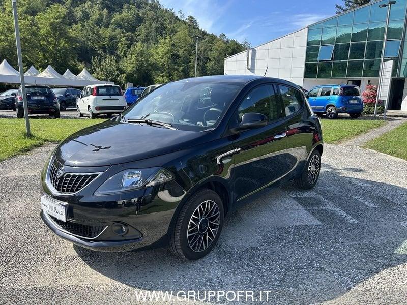 Lancia Ypsilon Ypsilon 1.0 FireFly 5 porte S&S Hybrid Platino