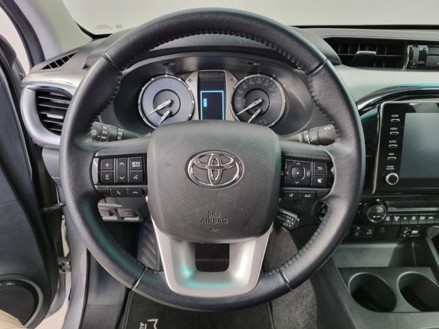 TOYOTA Hilux 2.8 D A/T 4WD 4 porte Double Cab