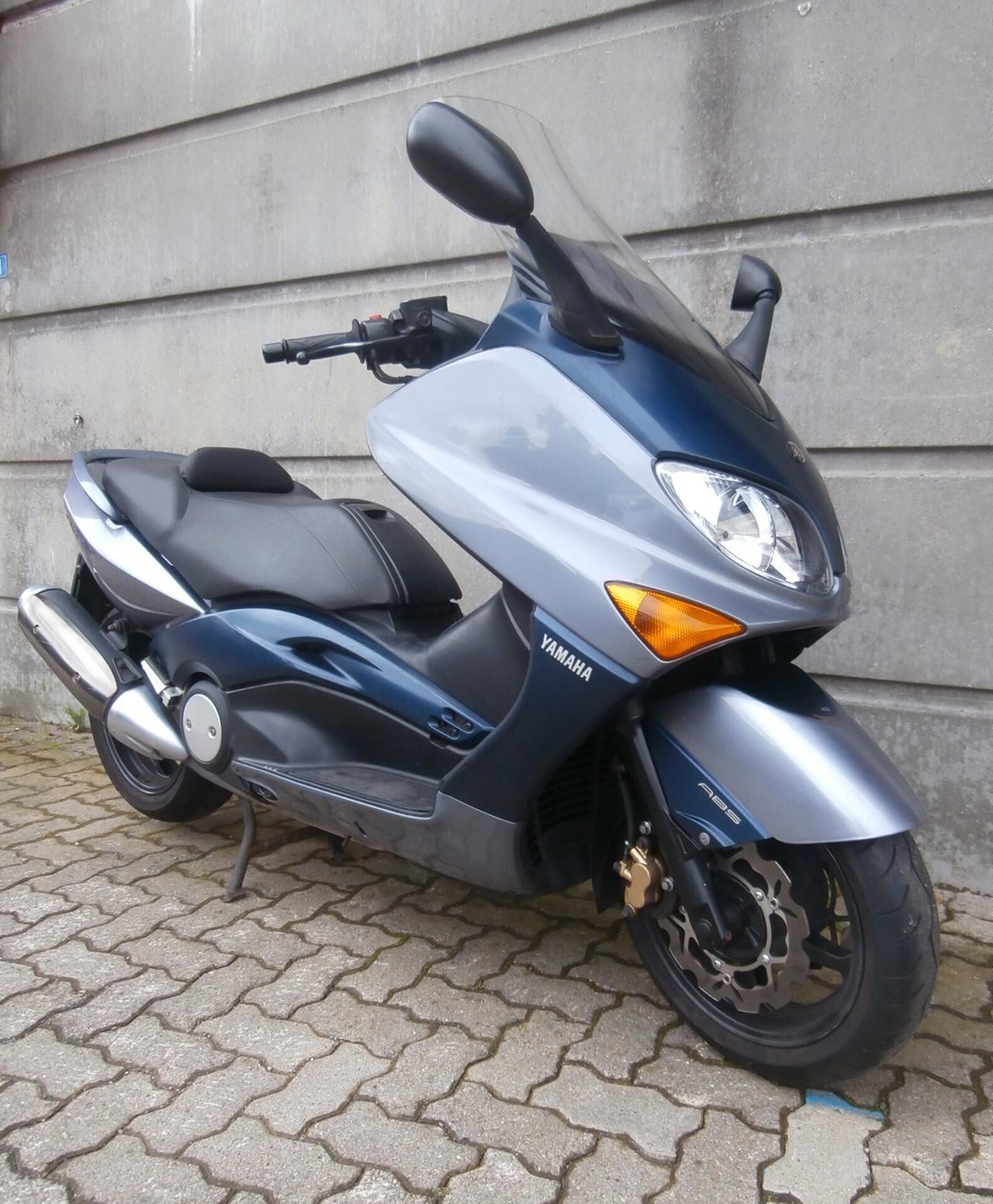 Yamaha T Max T-Max 500 (2004 - 07) passaggio incluso.