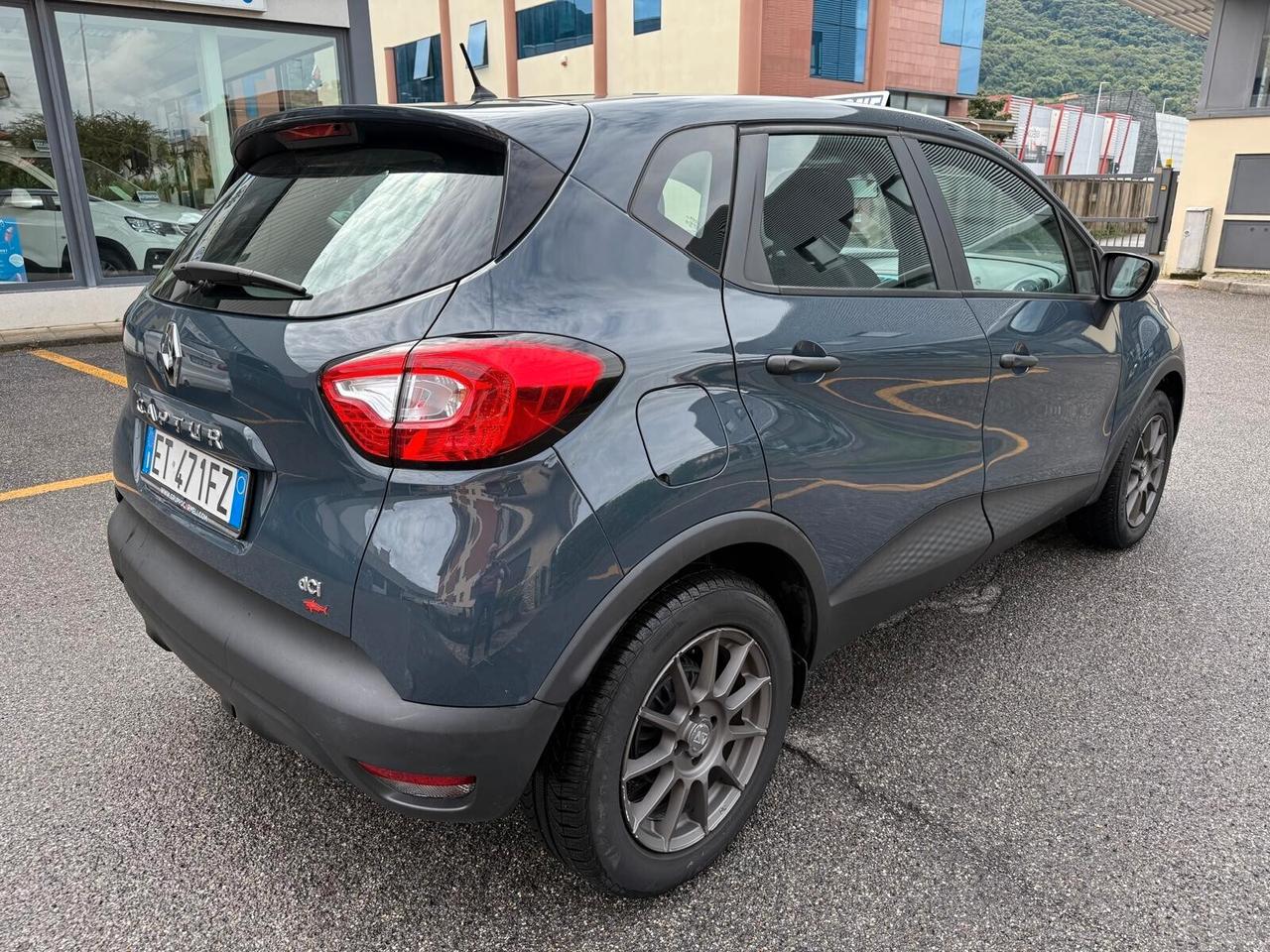 Renault Captur 1.5 dCi 8V 90 CV Start&Stop Wave *** GANCIO DI TRAINO***