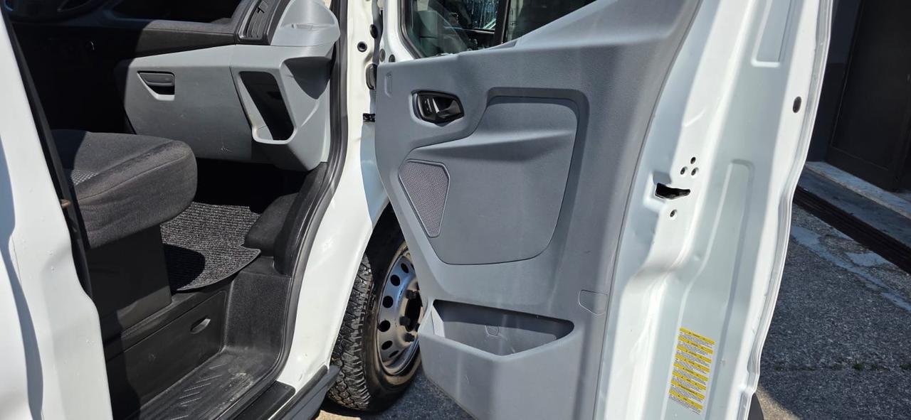 Ford Transit 350 2.2TDCi 125cv Entry L2