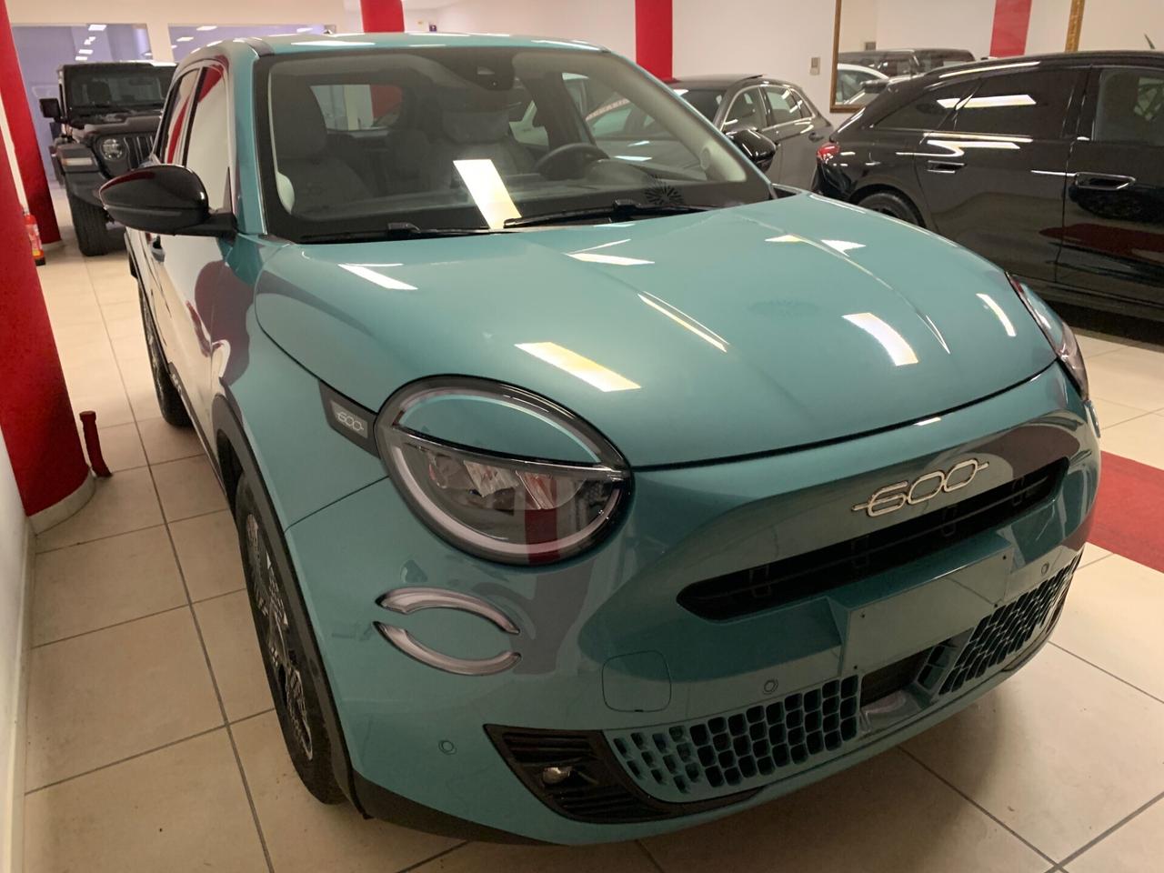 FIAT 600 HYBRID 100 CV DCT LA PRIMA