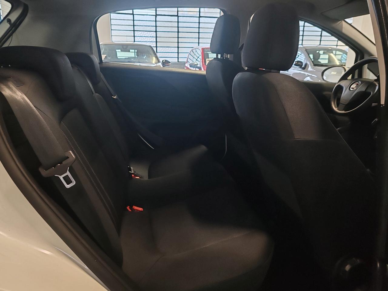 Fiat Punto 1.2 8V 5 porte Street