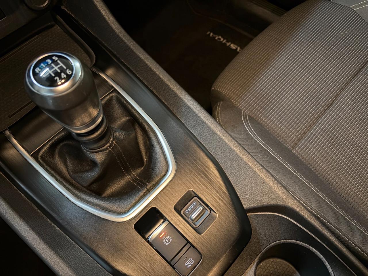 Nissan Qashqai MHEV 140 CV Business