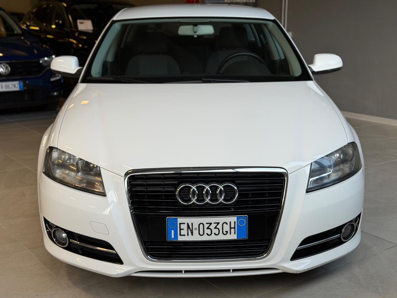 Audi A3 SPB 1.6TDI ATTRACTION NEOPAT KMCERT GARANZ