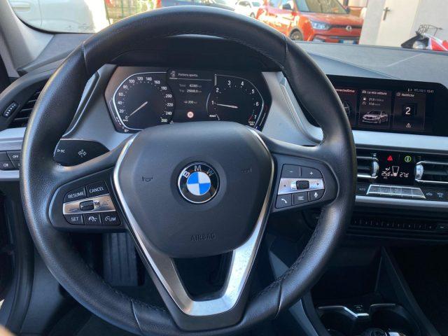 BMW 118 i 5p. Advantage Autom.