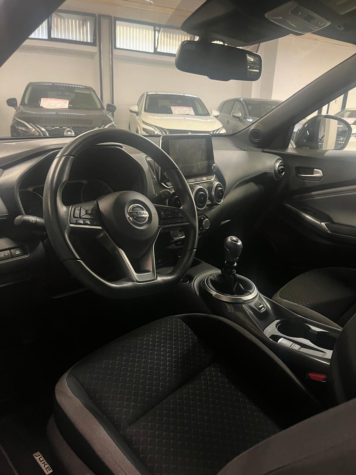 Nissan Juke 1.0 DIG-T 114 CV N-Connecta