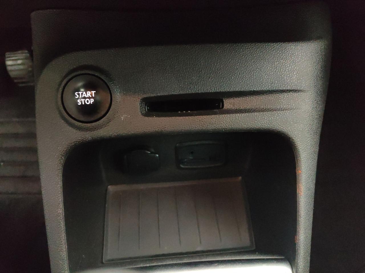 RENAULT Captur I 2017 900 TCE 90CV SPORT EDITION2