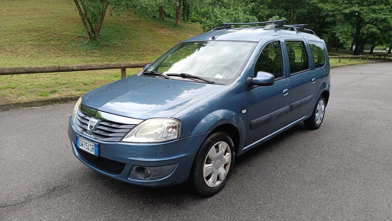 Dacia Logan MCV 1.6 90CV 7 posti Lauréate