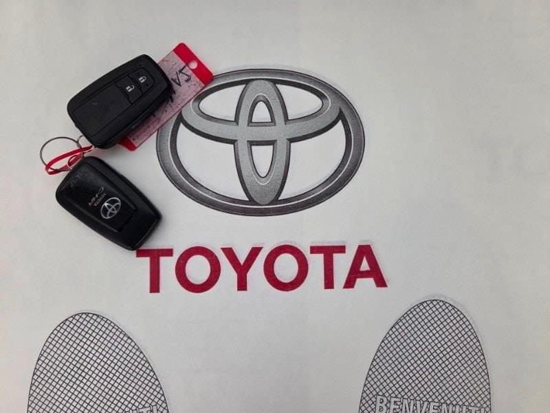 Toyota C-HR (2016-2023) 1.8 Hybrid E-CVT Lounge