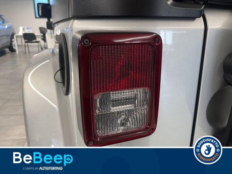 Jeep Wrangler UNLIM. 2.8 CRD SAHARA AUTO