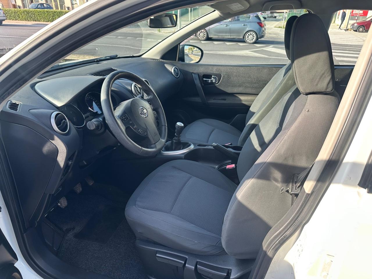 Nissan Qashqai 1.5 dCi visia 105cv