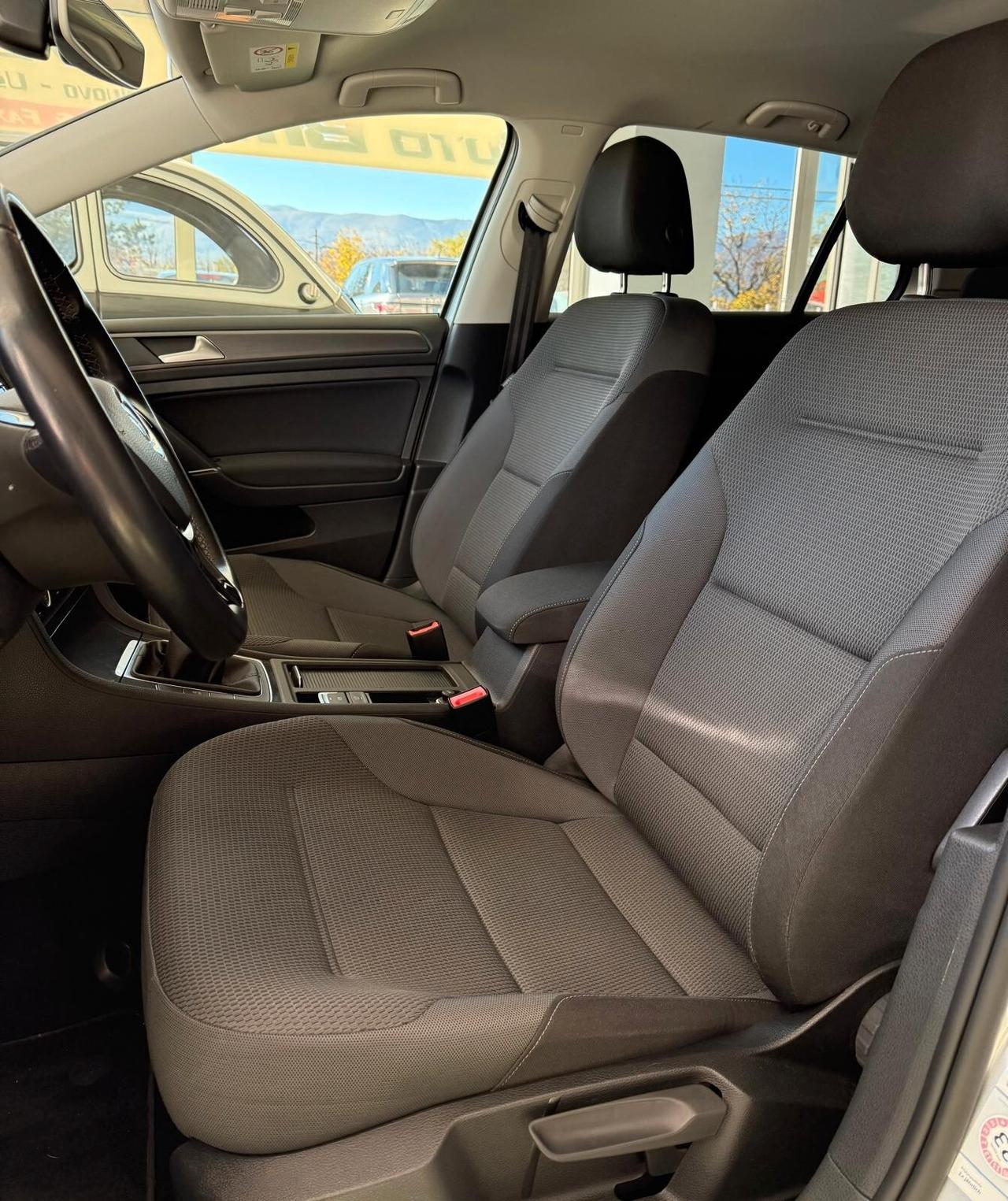 Volkswagen Golf 1.6 TDI 115 CV 5p. Executive BlueMotion Technology