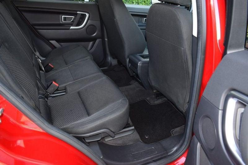Land Rover Discovery Sport 2.0 TD4 150 CV AWD AUTO SE vettura 7 POSTI