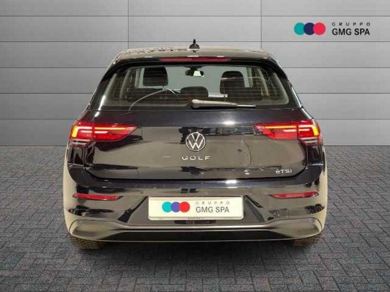 Volkswagen Golf VIII 2020 1.0 etsi evo Life 110cv dsg