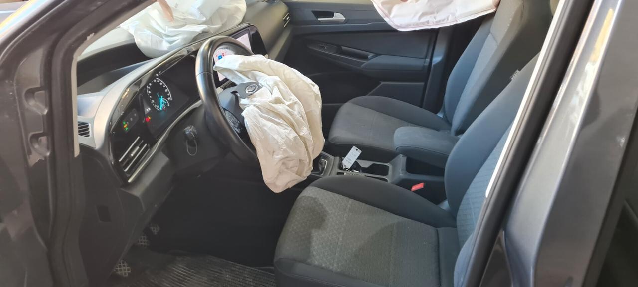 Ford Tourneo Connect 2.0 EcoBlue 122 CV AWD Titanium