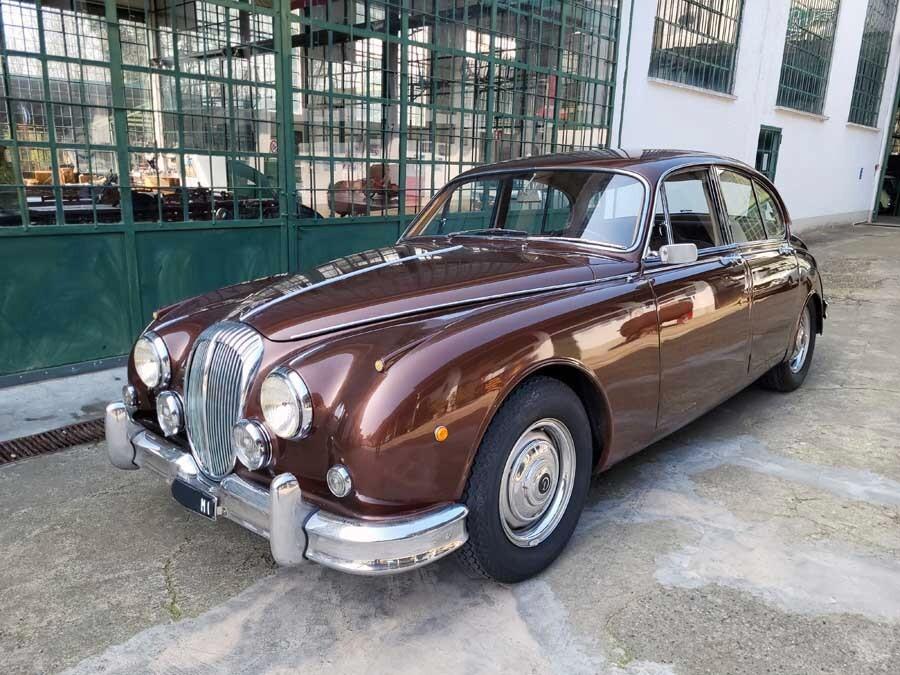 Daimler 2.5 V8 Saloon – 1964