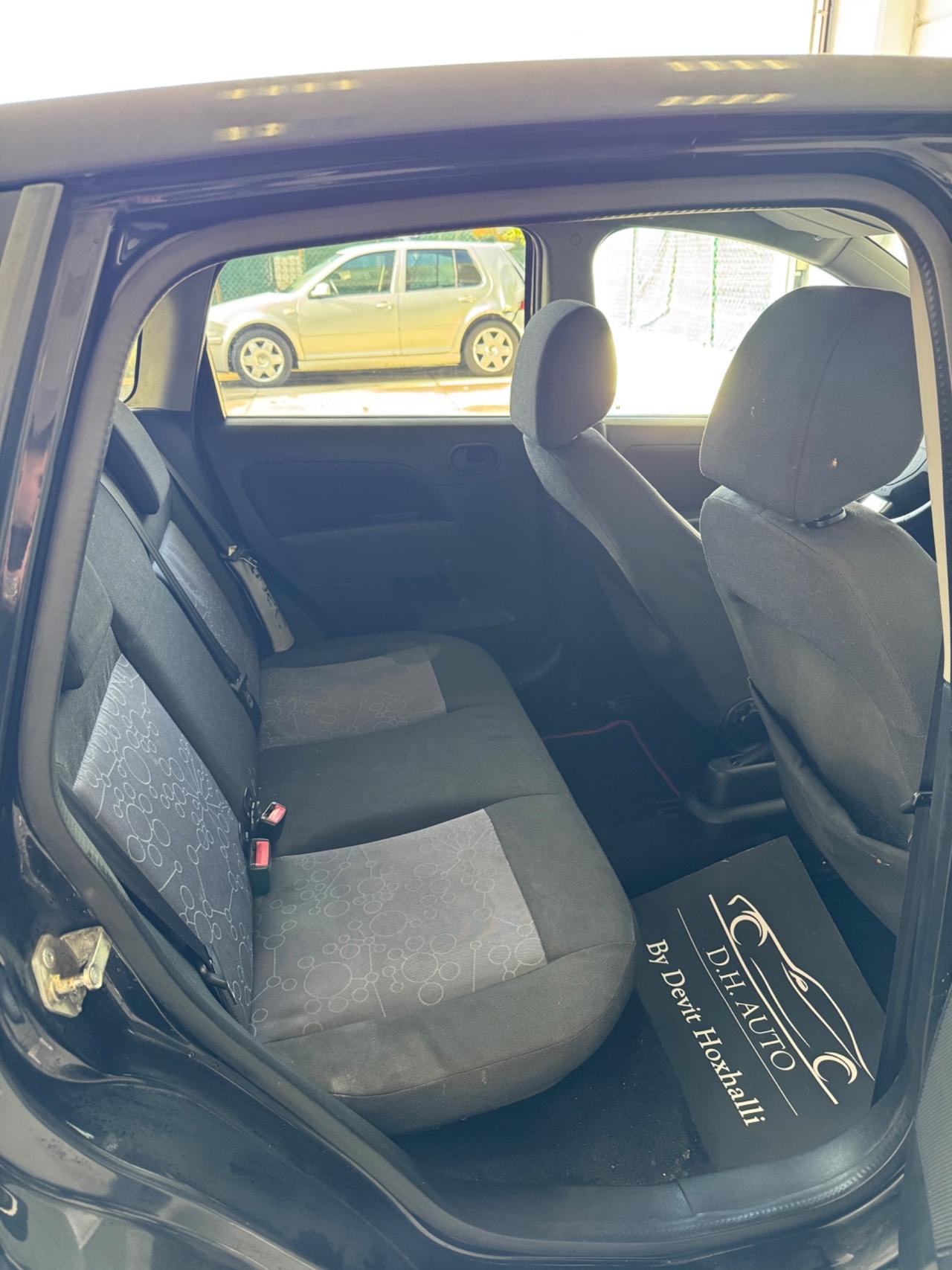 Ford Fiesta 1.4 TDCi 5p. Titanium