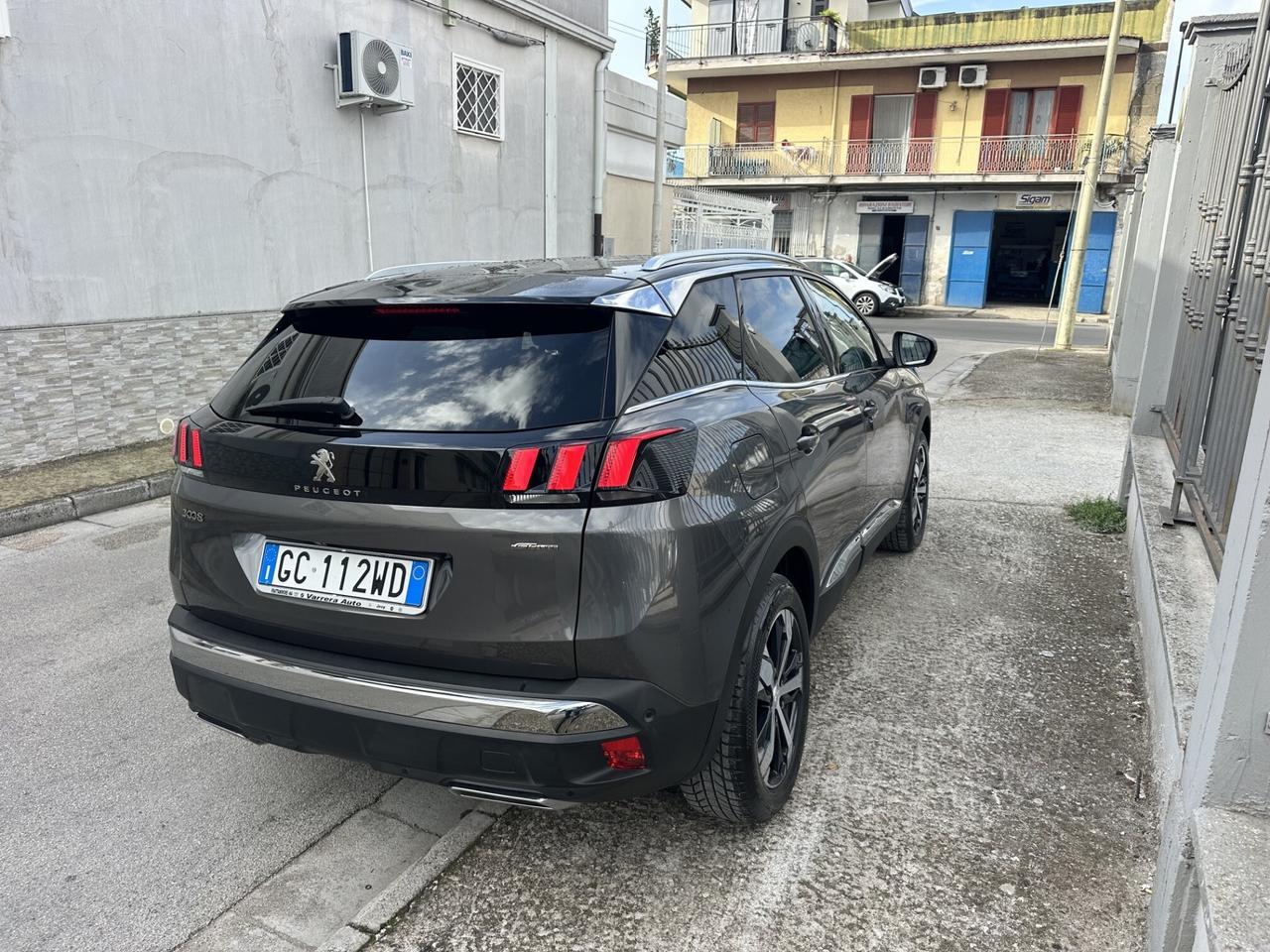 Peugeot 3008 BlueHDi 130 EAT8 GT Line 2020