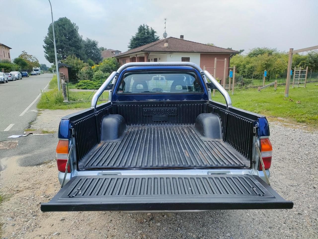Mitsubishi L200 2.5 TDI 4WD Club Cab GLS Targ.