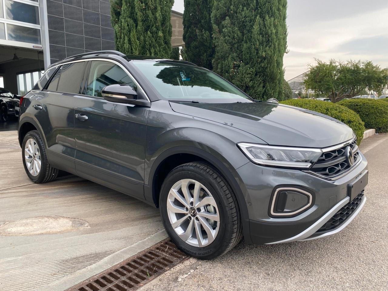 Volkswagen T-Roc 1.0 TSI Life Edition Plus