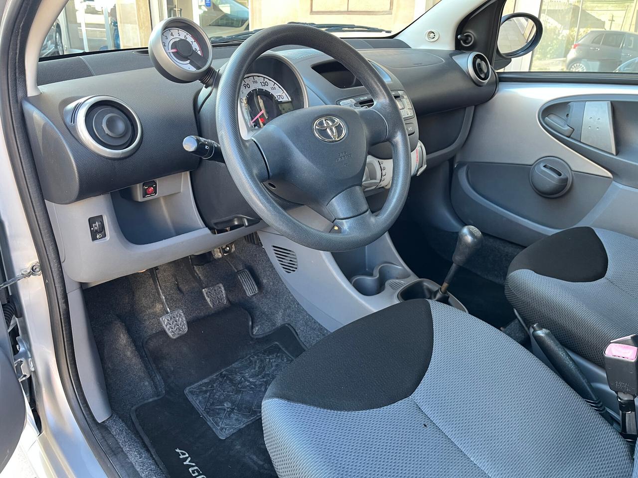 Toyota Aygo 1.0 68cv 5 porte -KM 56.000-