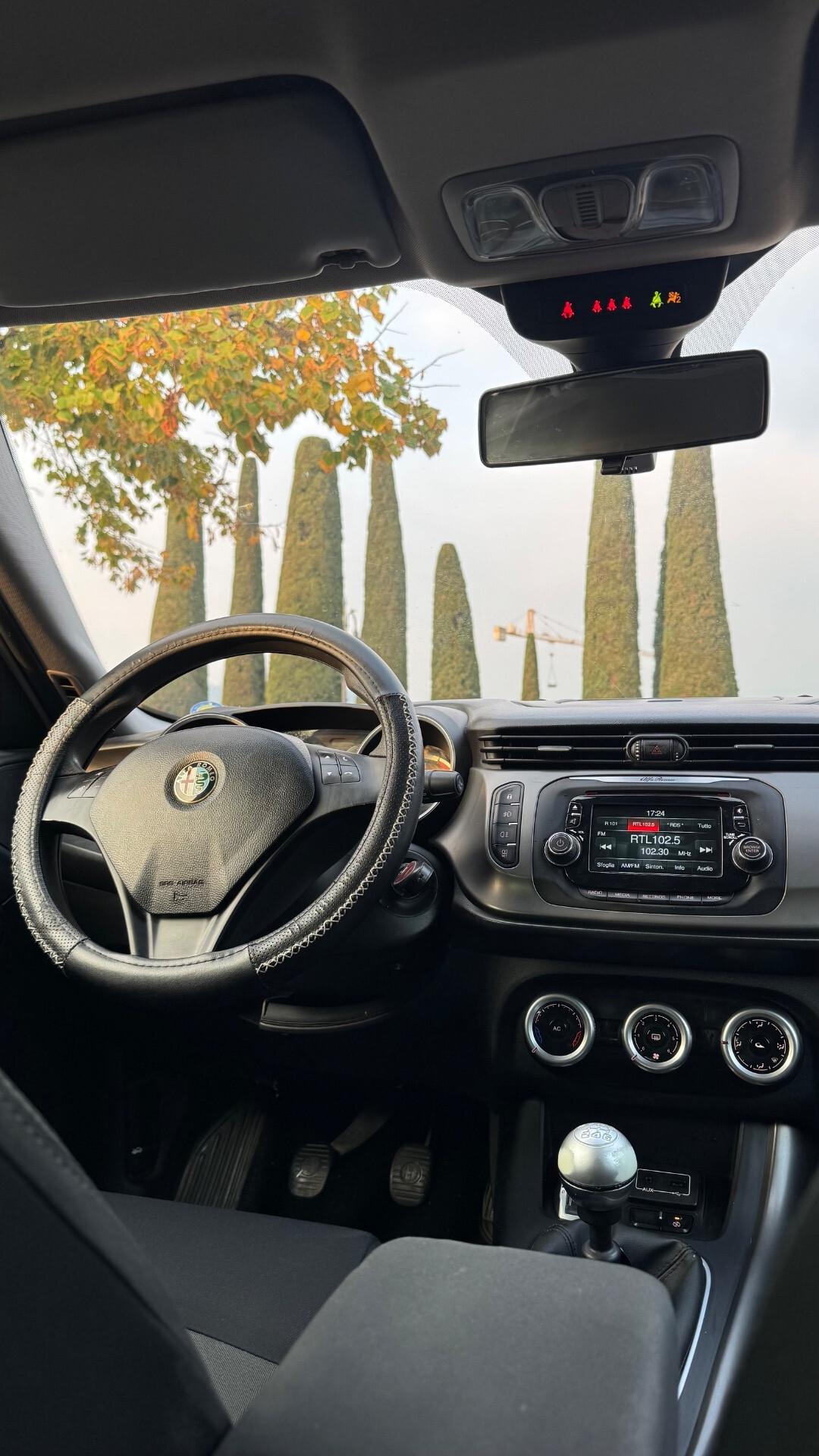 Alfa Romeo Giulietta 1.6 Distinctive