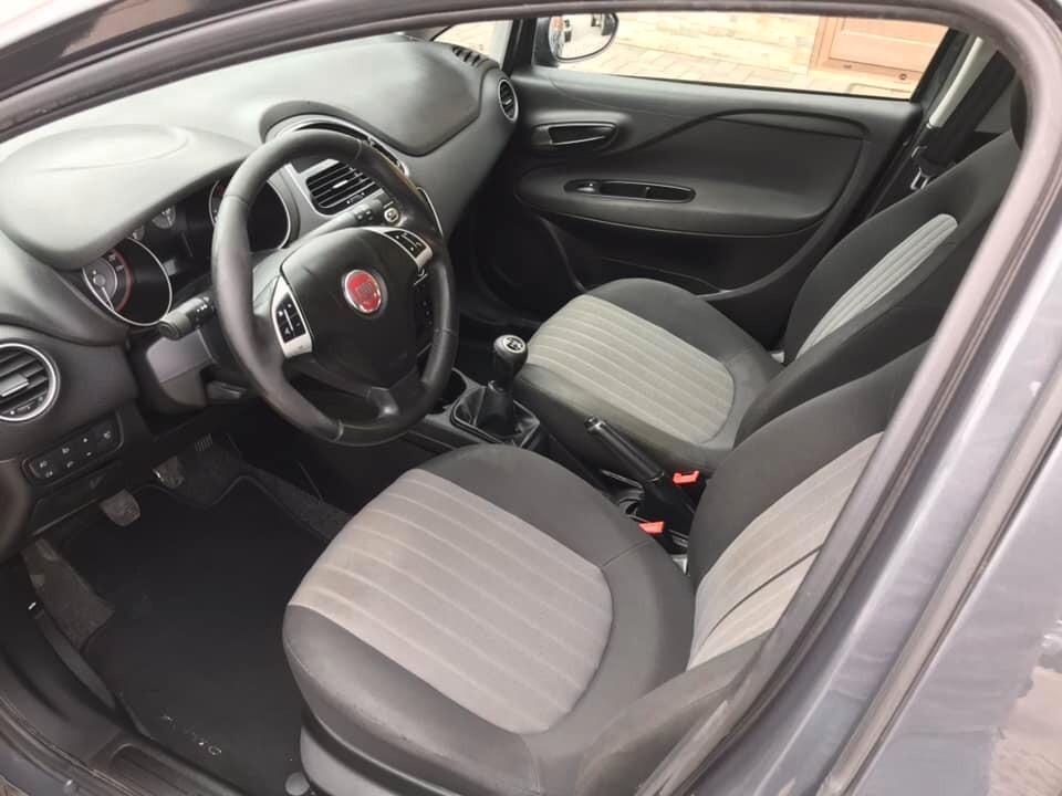 Fiat Punto 1.3 MJT II S&S 95 CV 2017 Street