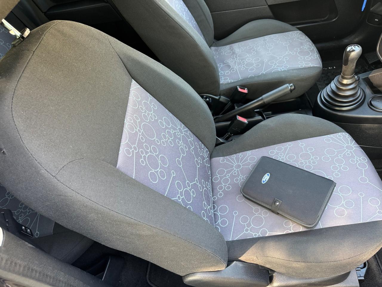 Ford Fiesta 1.2 16V 3p. neopatentati