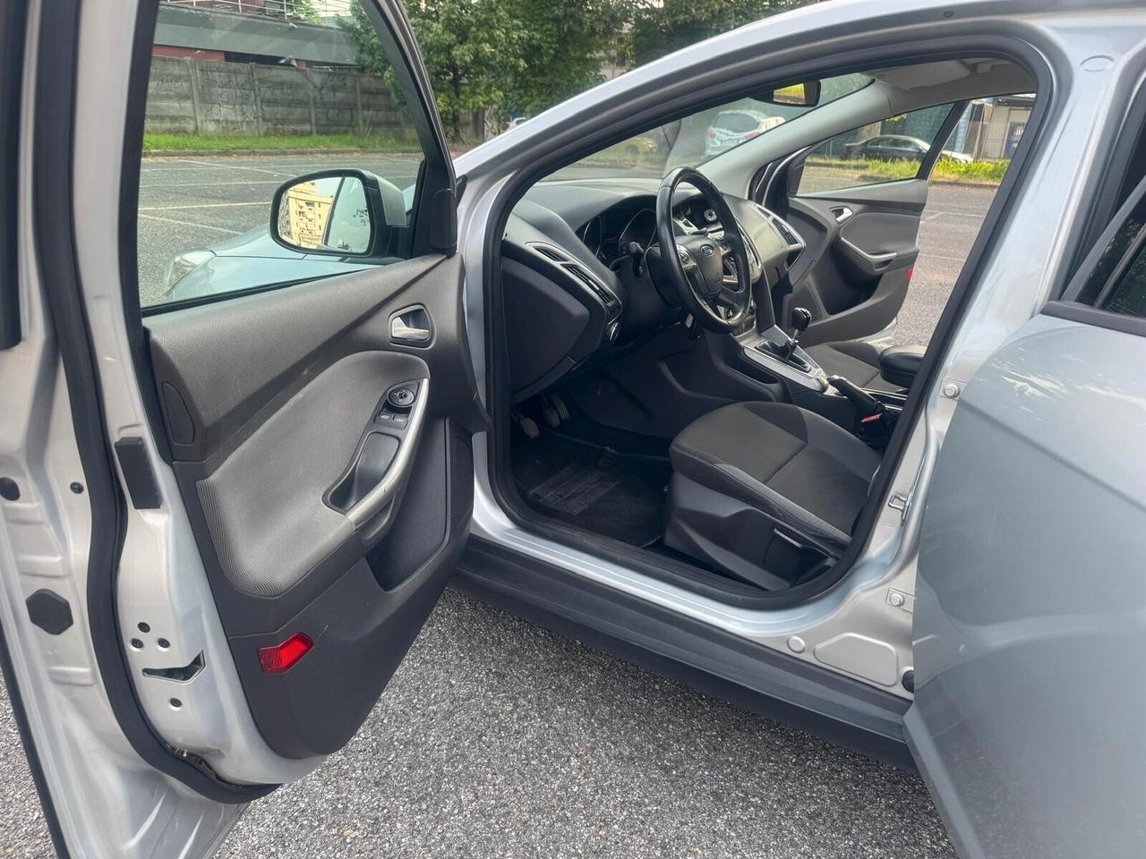 Ford Focus 1.6 TDCi 115cv INDIVIDUAL