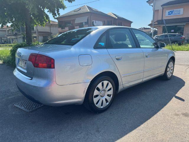 AUDI A4 1.6 Sport