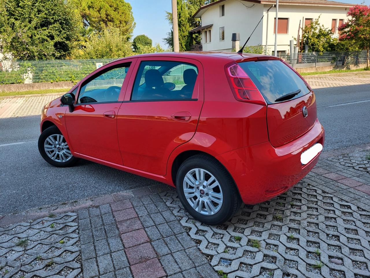 Fiat Punto 1.2 8V 5 porte Street