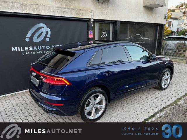 AUDI Q8 50TDI S line Pano Sed ventilati ACC Matrix AppleCP