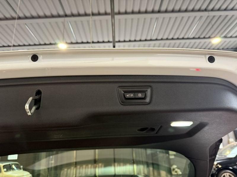 BMW Serie 3 320d 48V xDrive Touring Msport