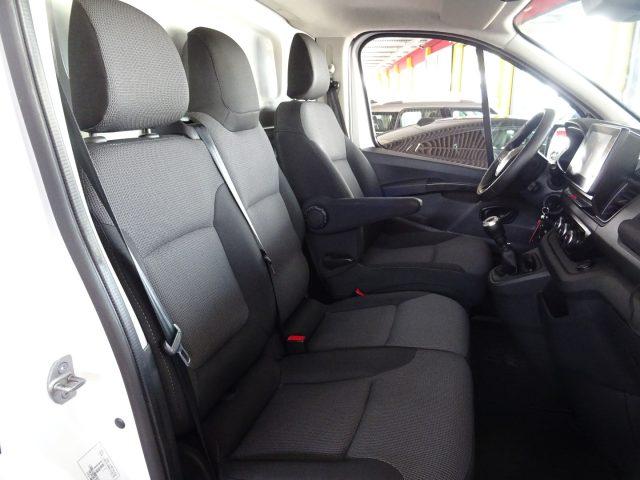 RENAULT Trafic T29 2.0dCI 130CV PC-TN Start Fari led RetroCamera